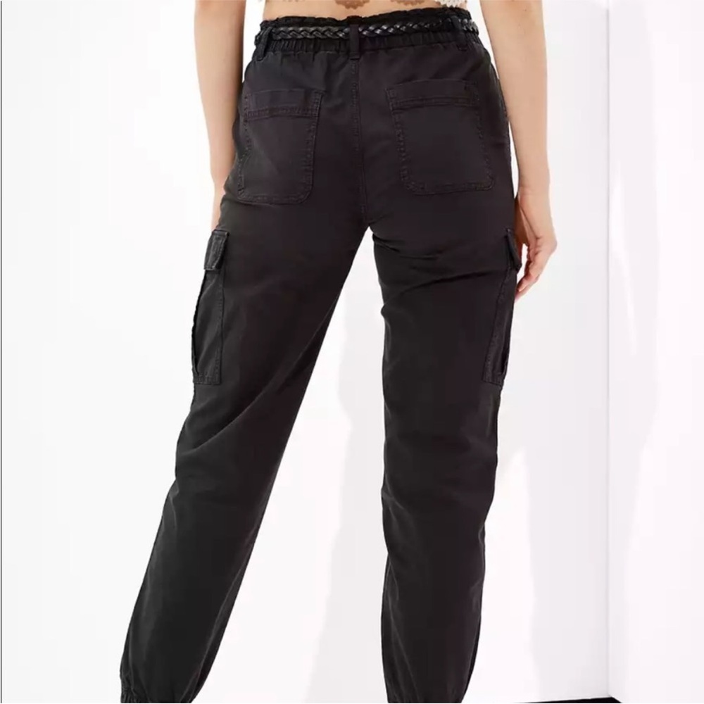 American Eagle Black Vintage Wash Stretchy Cargo Jogger High Waisted Pants - Picture 2 of 12